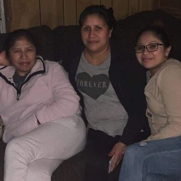 Meet your Posher, Flaka - Picture 1 of 1